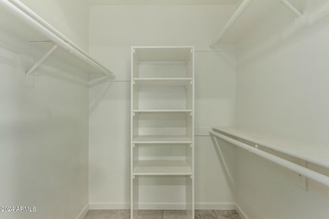 1734 W BANFF Lane, Phoenix, AZ 85023