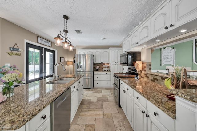 13685 Tommy Smith Road, Conroe, TX 77306