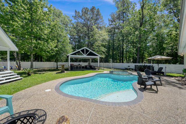 13685 Tommy Smith Road, Conroe, TX 77306