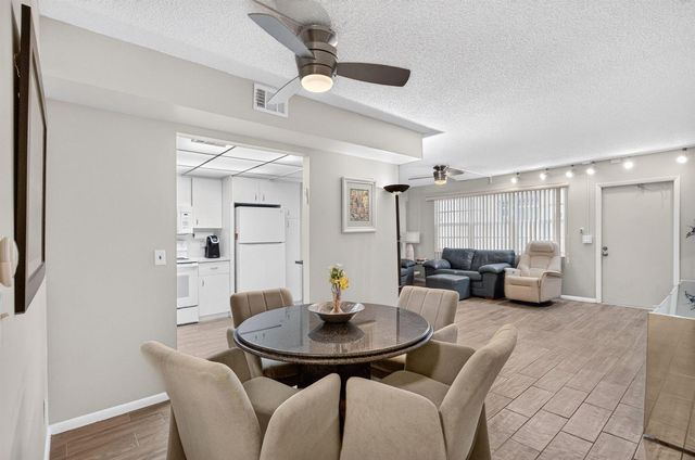 3030 Wolverton B, Boca Raton, FL 33434