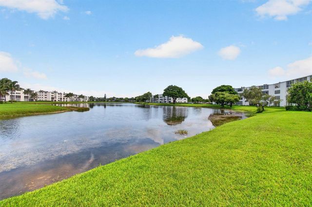 3030 Wolverton B, Boca Raton, FL 33434