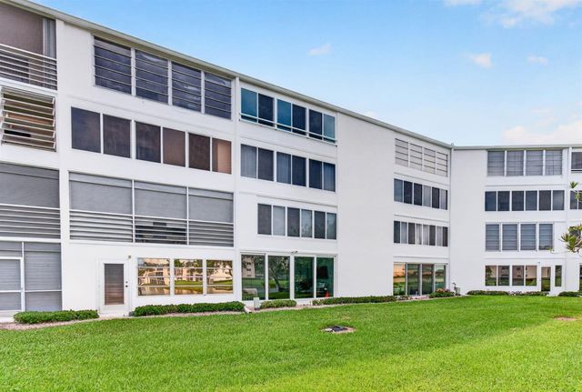 3030 Wolverton B, Boca Raton, FL 33434
