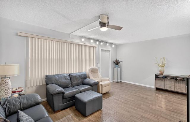 3030 Wolverton B, Boca Raton, FL 33434