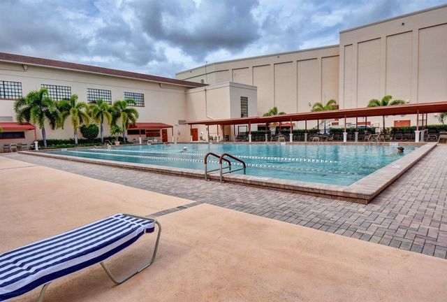 3030 Wolverton B, Boca Raton, FL 33434