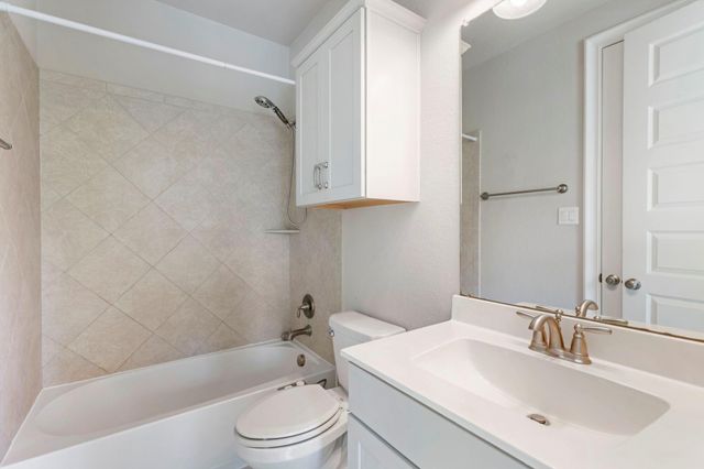 23 Whitbarrow Place, The Woodlands, TX 77375