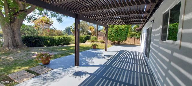 22 Van Dyke Street, Thousand Oaks, CA 91360