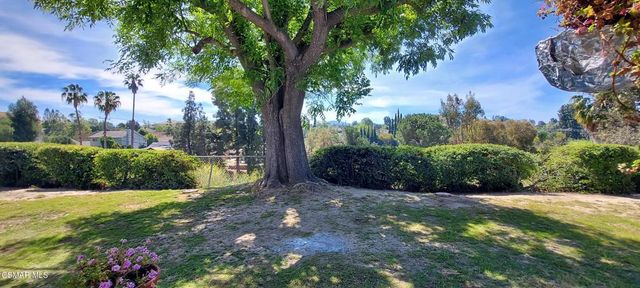 22 Van Dyke Street, Thousand Oaks, CA 91360