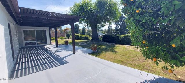 22 Van Dyke Street, Thousand Oaks, CA 91360