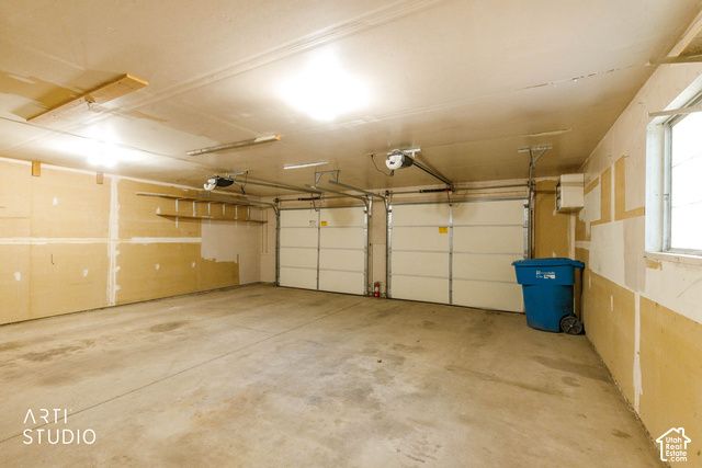 4044 S 600 W, Riverdale, UT 84405