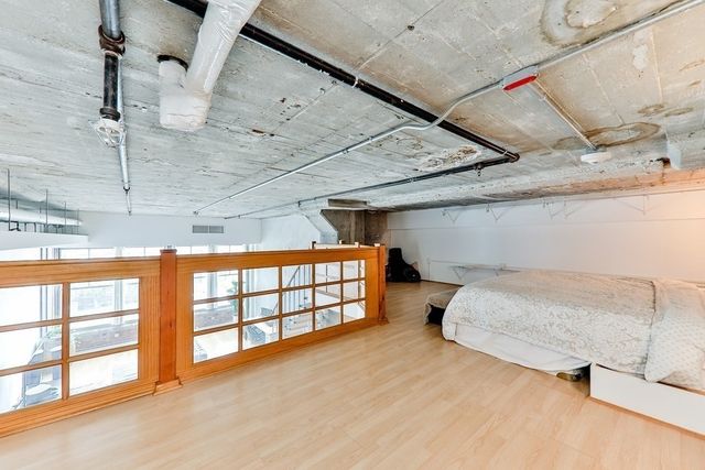 156 Porter St 224, Boston, MA 02128