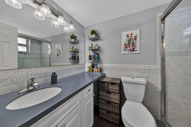 804 SE 7th Street SE 401, Deerfield Beach, FL 33441