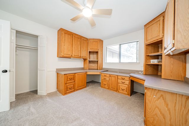 2811 Burlwood Drive, Dalworthington Gardens, TX 76016