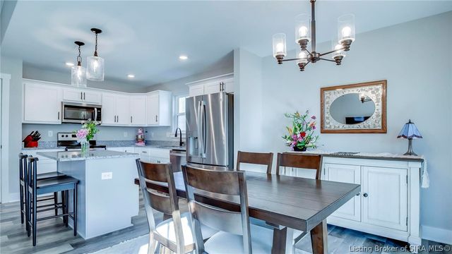 2783 Abby Woods Drive, Jeffersonville, IN 47130