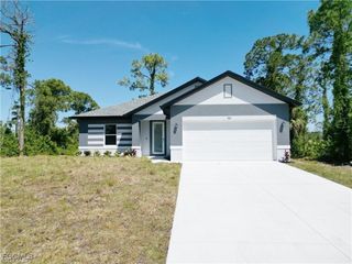 313 HERMOSA AVE, Lehigh Acres, FL 33974