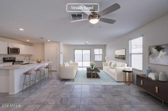 12645 W PALMAIRE Avenue, Glendale, AZ 85307