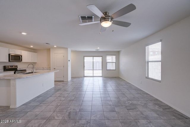 12645 W PALMAIRE Avenue, Glendale, AZ 85307