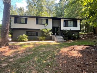 3630 High Point SW Lane, Atlanta, GA 30331