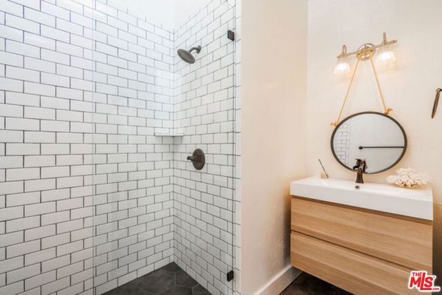 967 Wellesley Avenue, Los Angeles, CA 90049