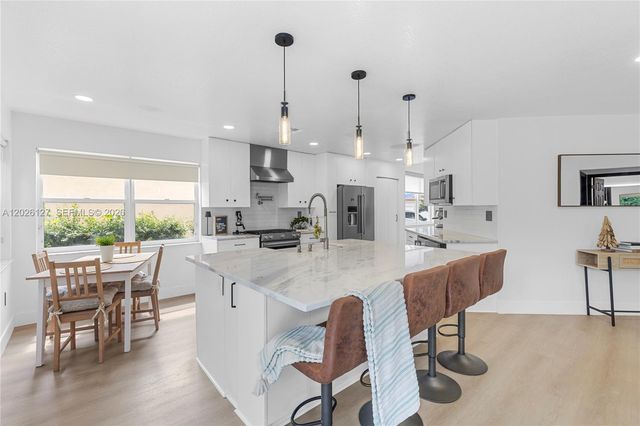 17027 NW 19th St, Pembroke Pines, FL 33028