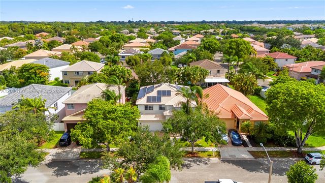 17027 NW 19th St, Pembroke Pines, FL 33028