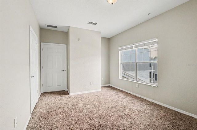2586 GRAND CENTRAL PARKWAY 9, Orlando, FL 32839