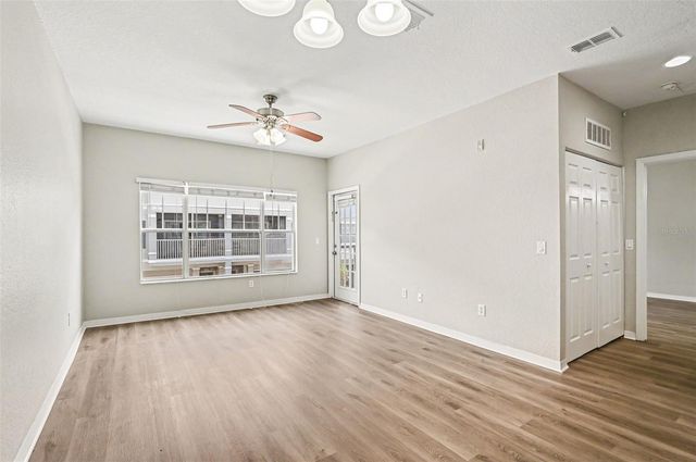 2586 GRAND CENTRAL PARKWAY 9, Orlando, FL 32839