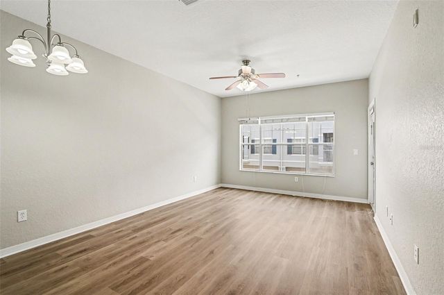 2586 GRAND CENTRAL PARKWAY 9, Orlando, FL 32839