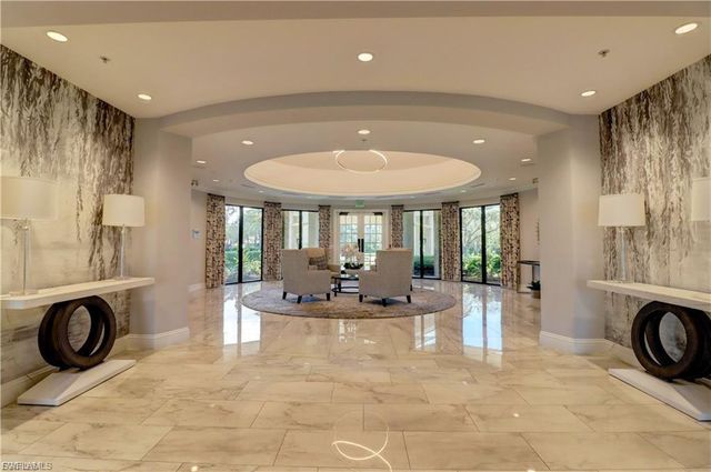 8221 Grand Palm DR # 1, Estero, FL 33967