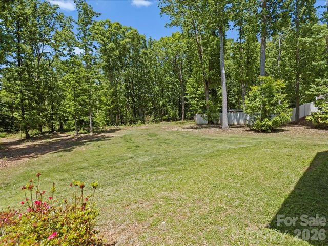 144 Hawks Landing Drive, Troutman, NC 28166