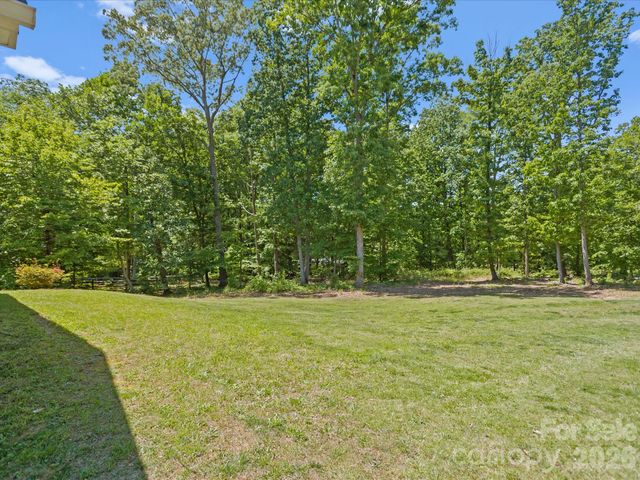 144 Hawks Landing Drive, Troutman, NC 28166
