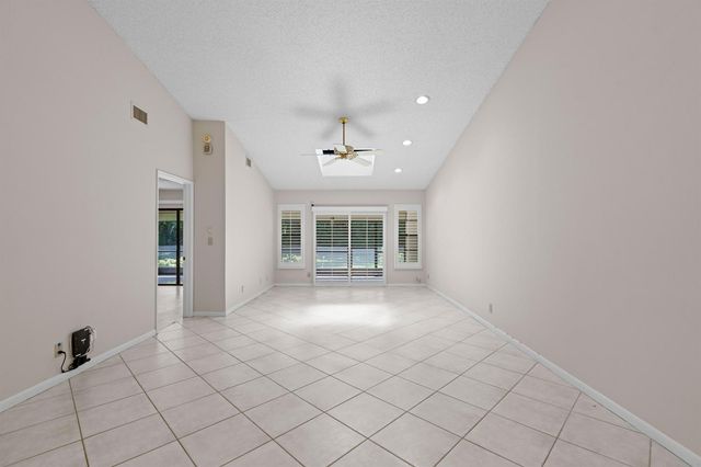 10044 Andrea Lane A, Boynton Beach, FL 33437