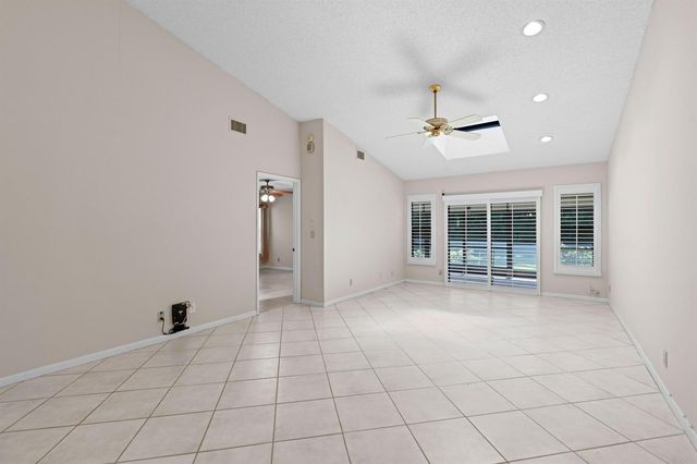 10044 Andrea Lane A, Boynton Beach, FL 33437