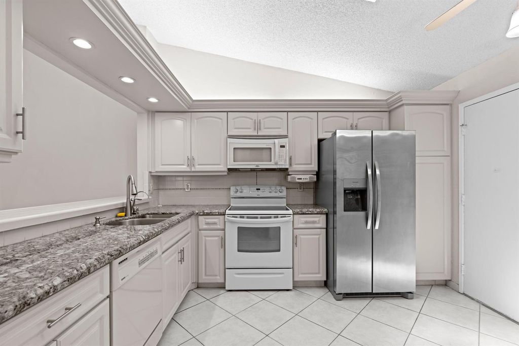 10044 Andrea Lane A, Boynton Beach, FL 33437