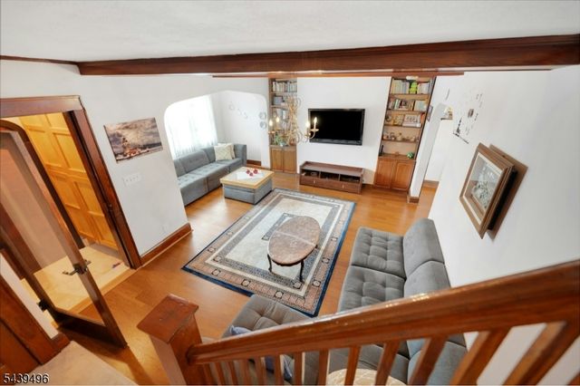 541 Page Ave, Lyndhurst Twp., NJ 07071
