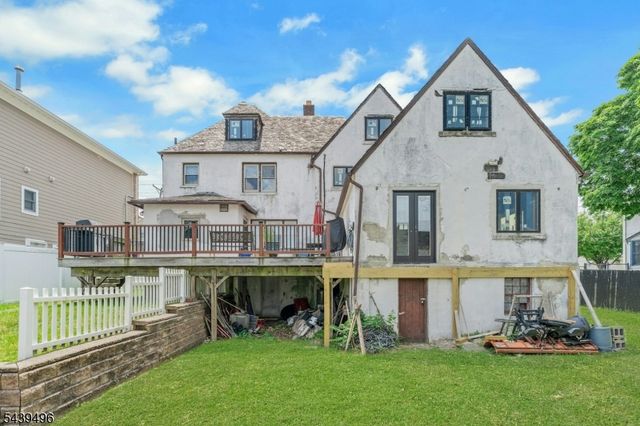 541 Page Ave, Lyndhurst Twp., NJ 07071