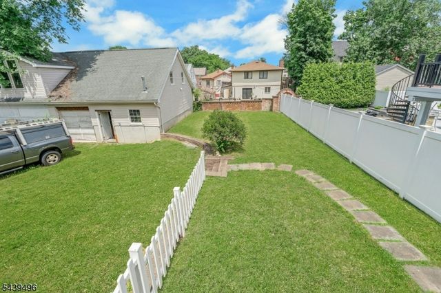 541 Page Ave, Lyndhurst Twp., NJ 07071