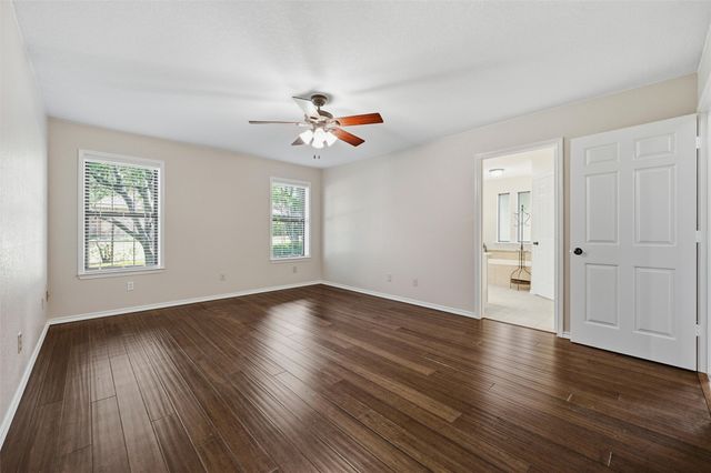217 Paint Pony Trail N, Fort Worth, TX 76108