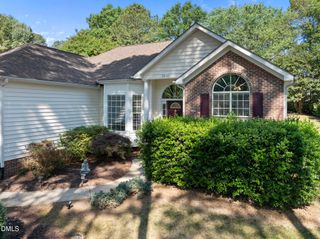 6600 Glen Forrest Drive, Chapel Hill, NC 27517