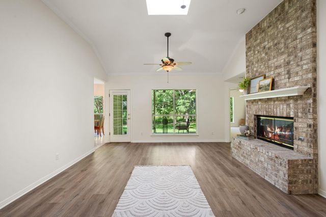 1005 Briargate DR, Austin, TX 78753
