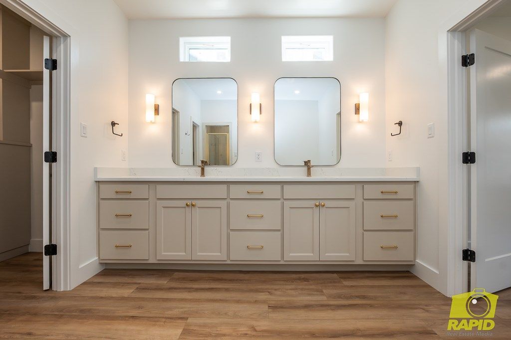 Image 19 of property listing at 5425 Riviera Lane, San Angelo, TX 76904