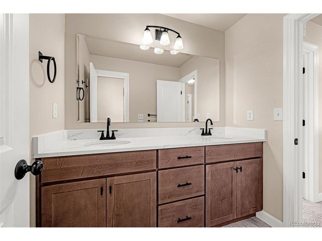 9960 San Luis Park Ct, Colorado Springs, CO 80924