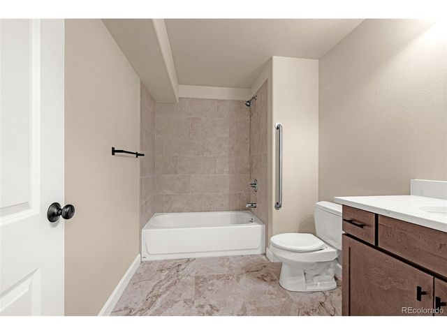 9960 San Luis Park Ct, Colorado Springs, CO 80924