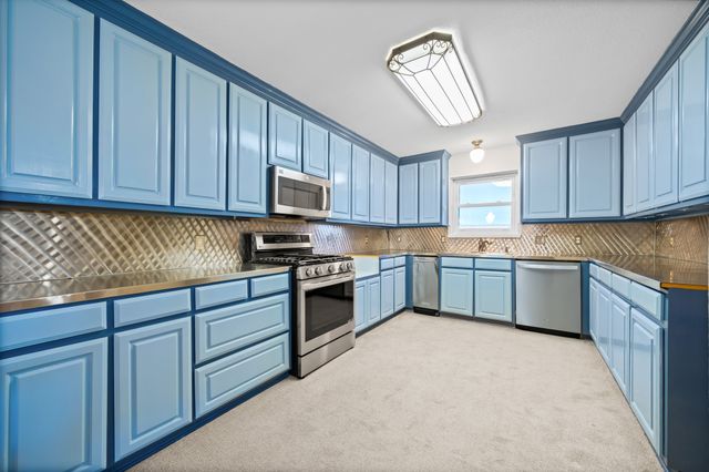 891 Hcr 2124 Loop, Whitney, TX 76692