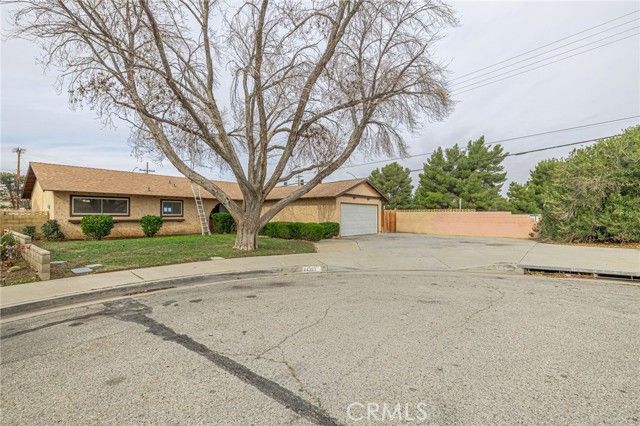 44353 Downsview, Lancaster, CA 93535