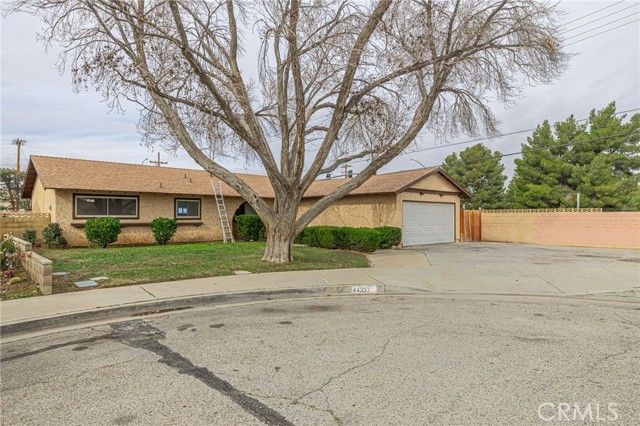 44353 Downsview, Lancaster, CA 93535