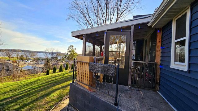 206 Church Street, Merrimac, WI 53561