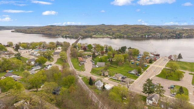 206 Church Street, Merrimac, WI 53561