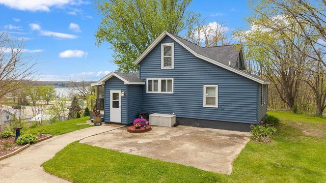 206 Church Street, Merrimac, WI 53561