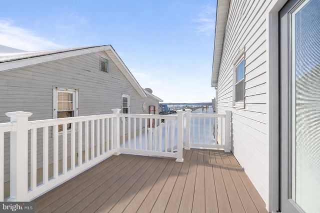 55 RIVER RD, Elkton, MD 21921