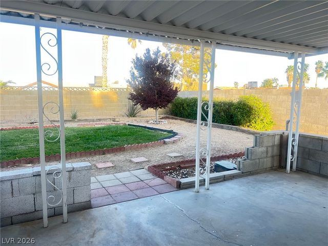 4194 Greenpoint Street, Las Vegas, NV 89147